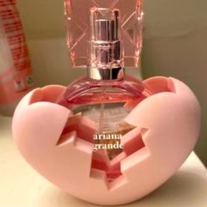 ARIANA GRANDE: Thank U, Next Perfume